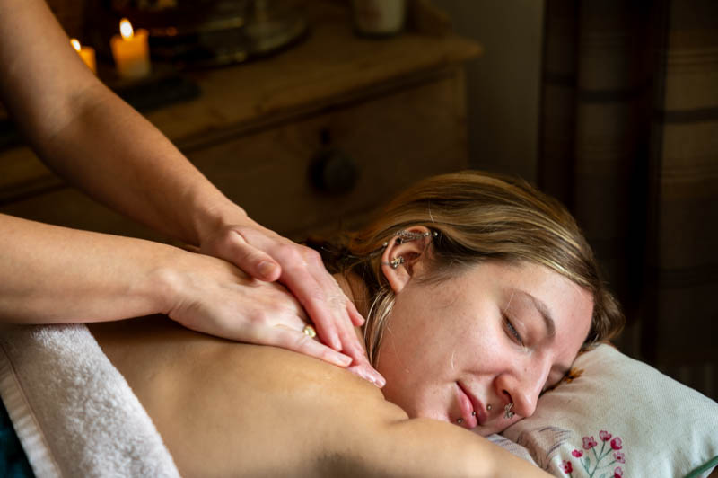 Head massage by Zuzi Brnova at Inner Place Ledbury